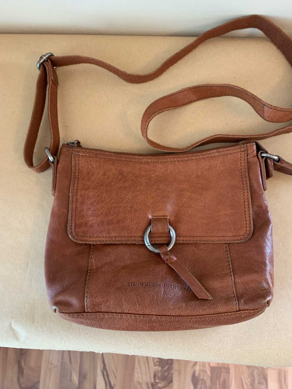 Spikes & Sparrow Leather Crossbody Bag in Chestnut Brown